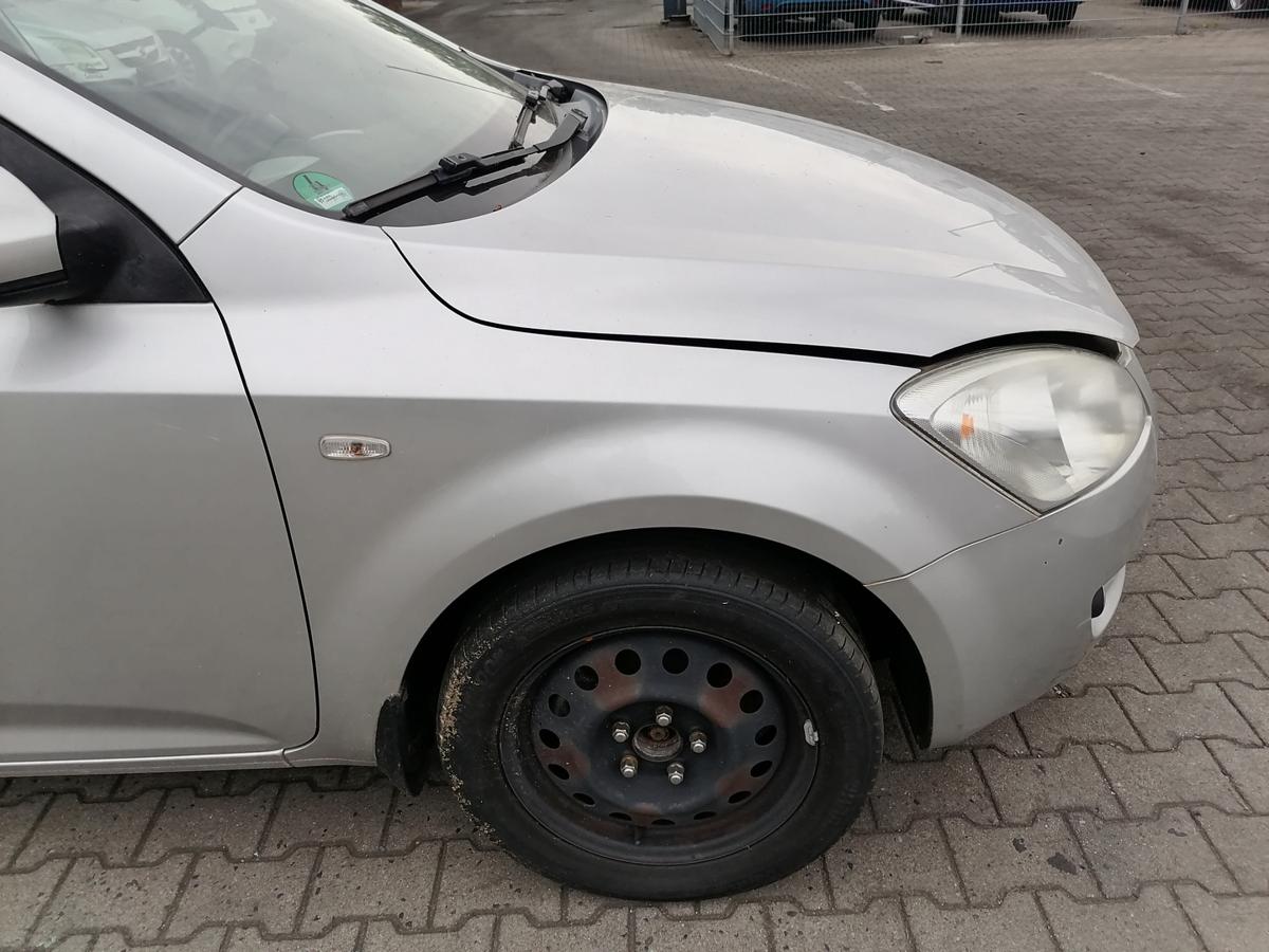 Kia Rio ED original Kotfl&uuml;gel vorn rechts 9S Silber Bj.2007